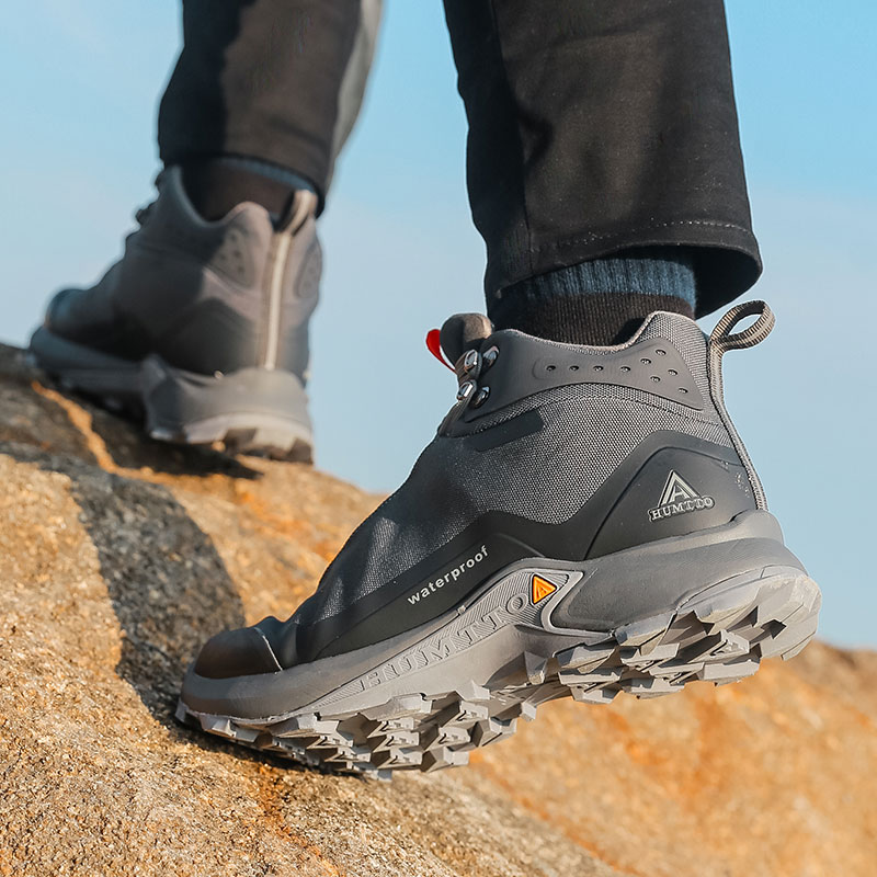 HUMTTO Hiking Shoes Men Outdoo - Outdoor Hunting Fabric ulasan dan harga